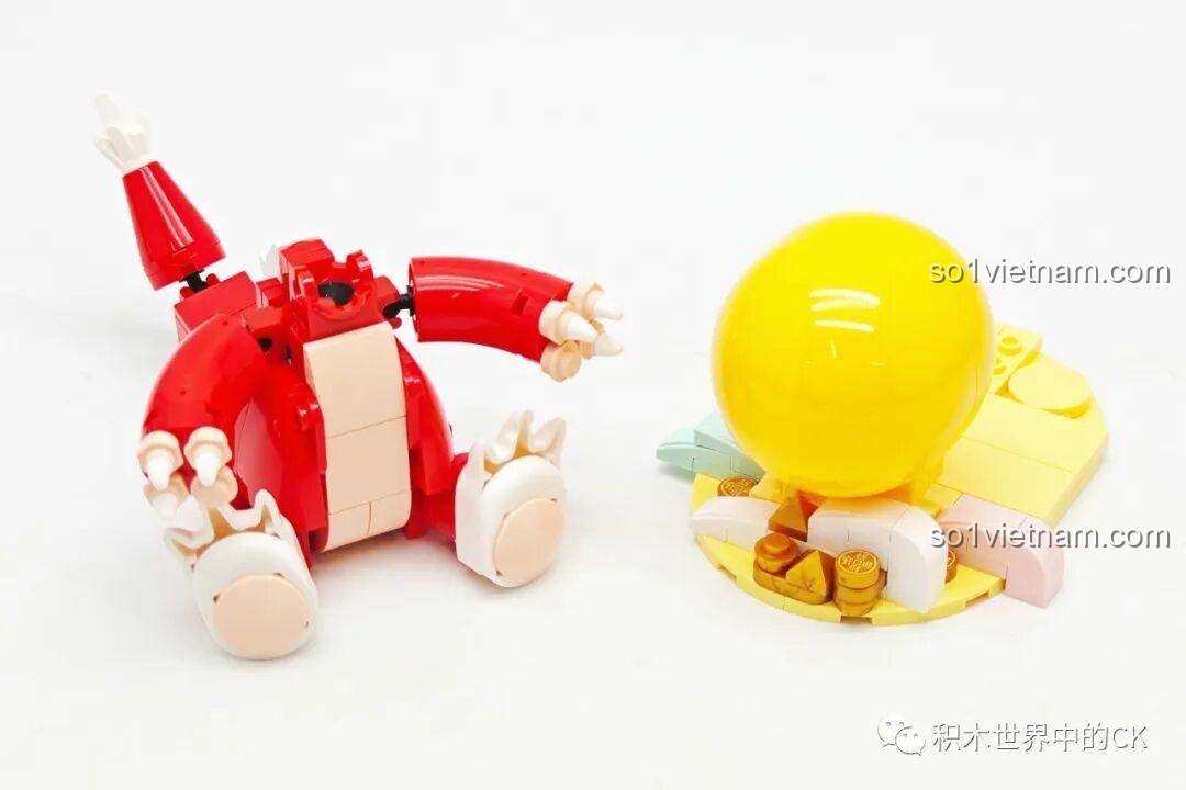 Các túi mảnh ghép bên trong hộp đồ chơi mô hình Rồng Thần Tài Keeppley, được đánh số rõ ràng.