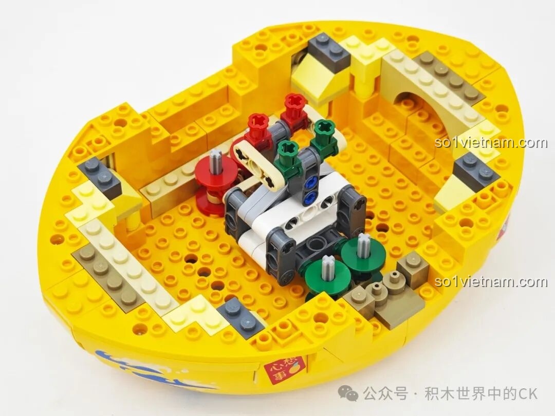 Quá trình lắp ráp phần đế thỏi vàng của Mèo Chiêu Tài Keeppley K19913.