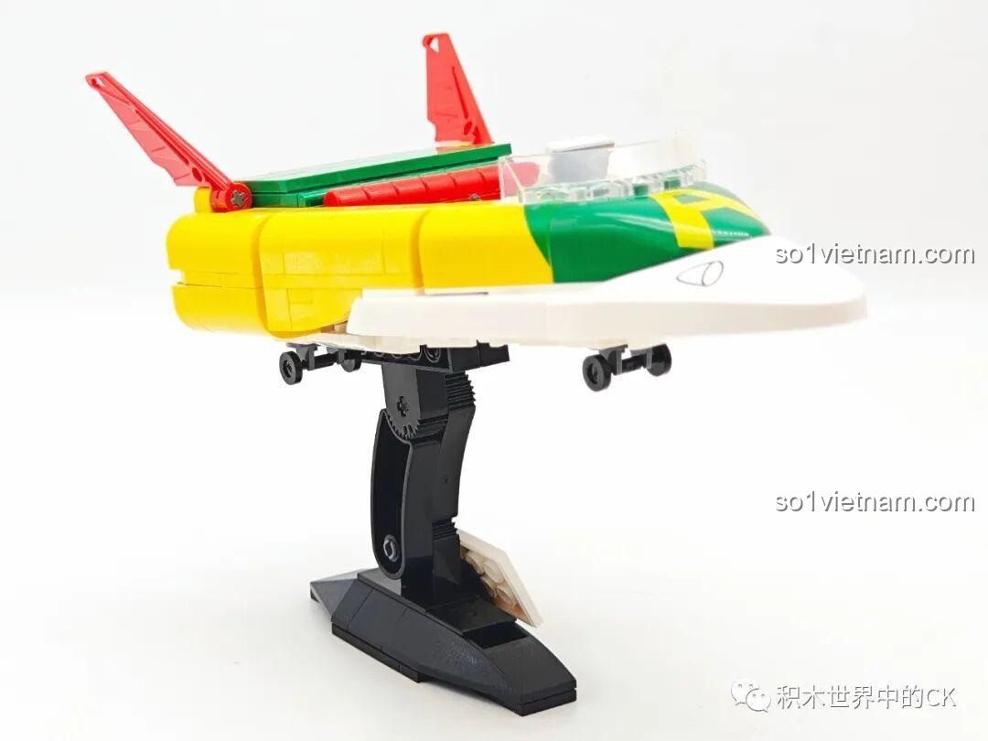 Mô hình xe Action Kamen Keeppley K20617 cùng các bộ Crayon Shin-chan khác