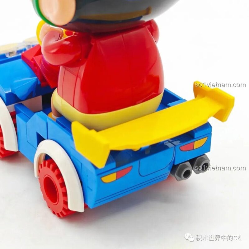 Mô hình xe Action Kamen Keeppley K20617 với các chi tiết thiết bị