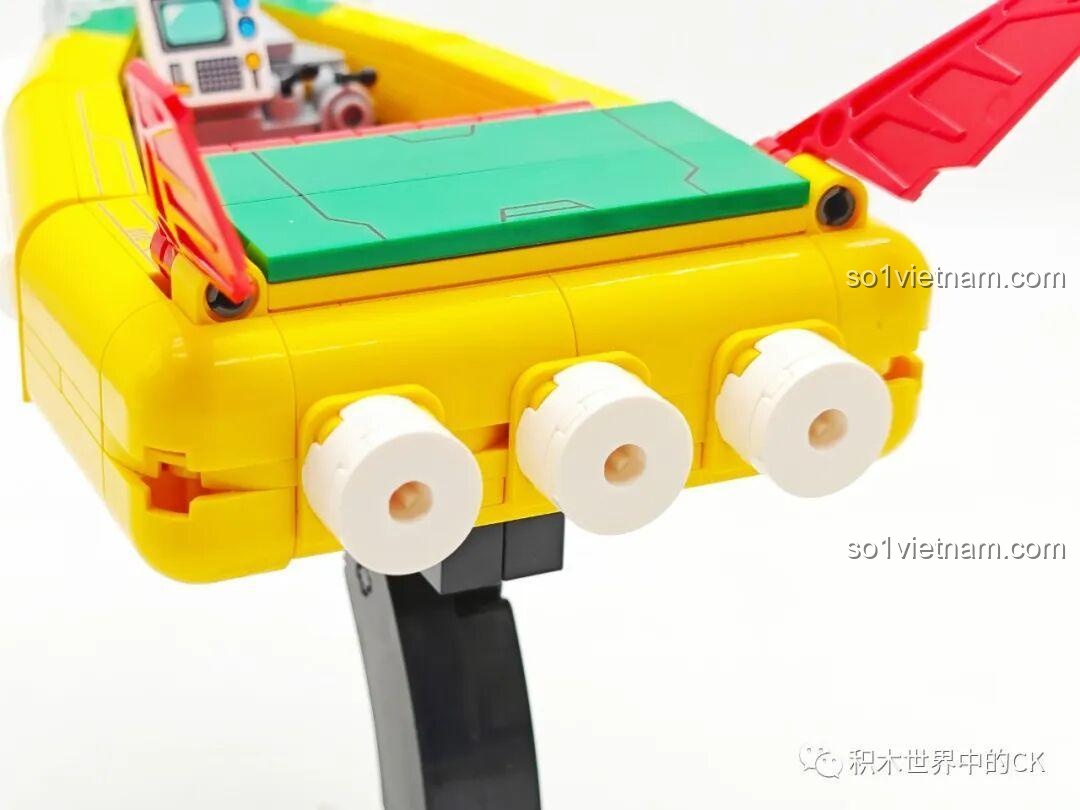 Mô hình xe bus của Shin-chan với minifigure từ Keeppley K20620