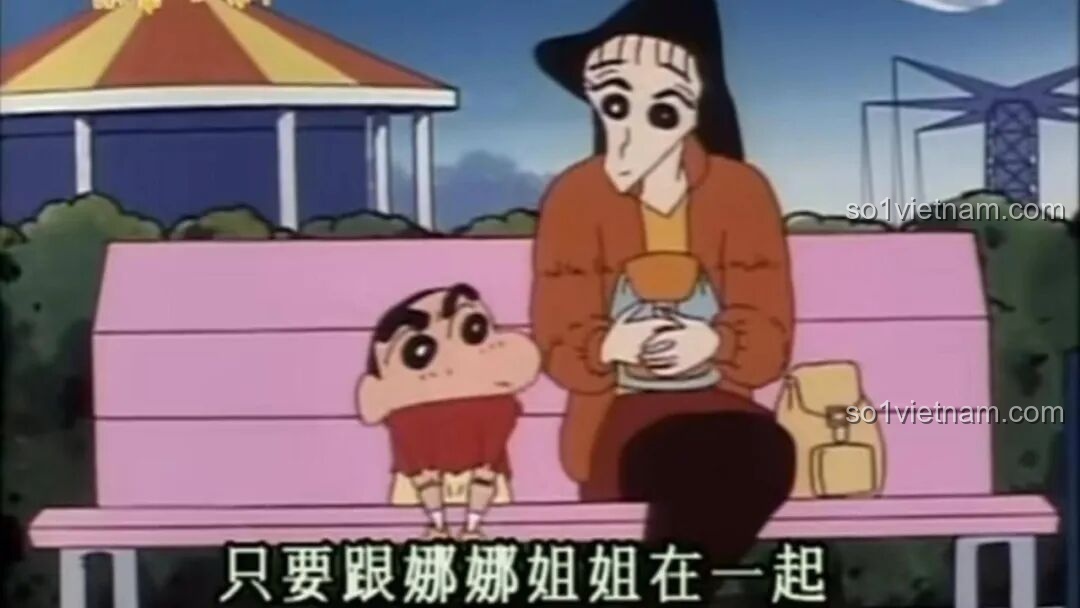 Vòng quay ngựa gỗ của bộ Keeppley K20622 đang hoạt động