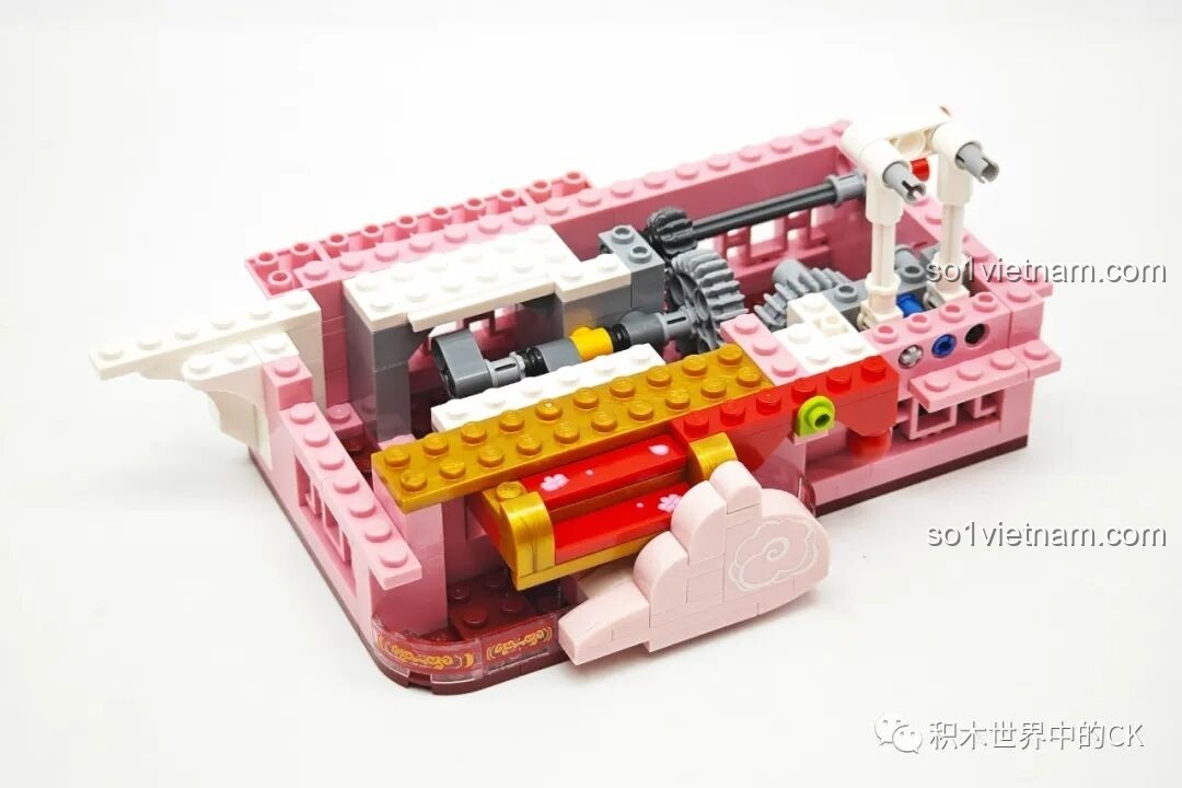 Tiến hành lắp ráp cơ chế bên trong bộ Keeppley K21105 