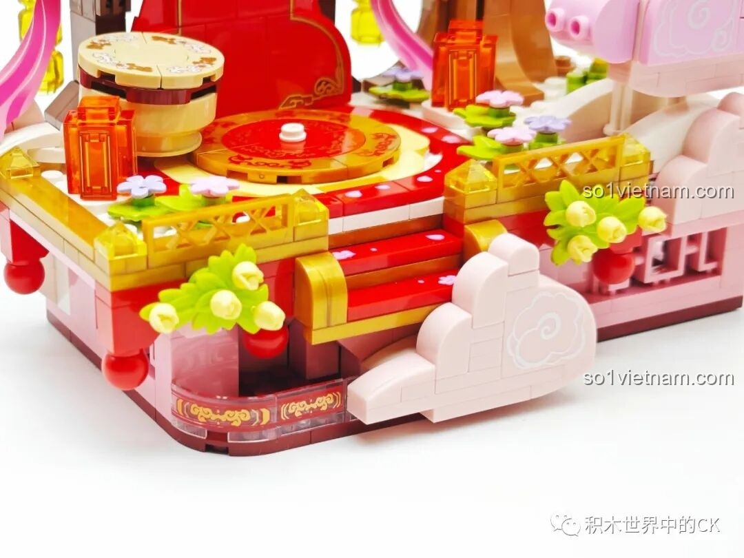 Cận cảnh bên hông của nhân vật Tôn Ngộ Không trong bộ Keeppley K21105 