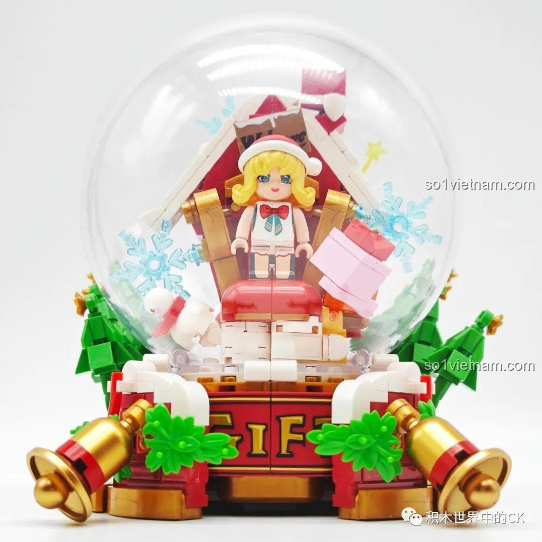 Chi tiết cây thông Noel trên bộ Keeppley K21111 Thái Văn Cơ Giáng Sinh