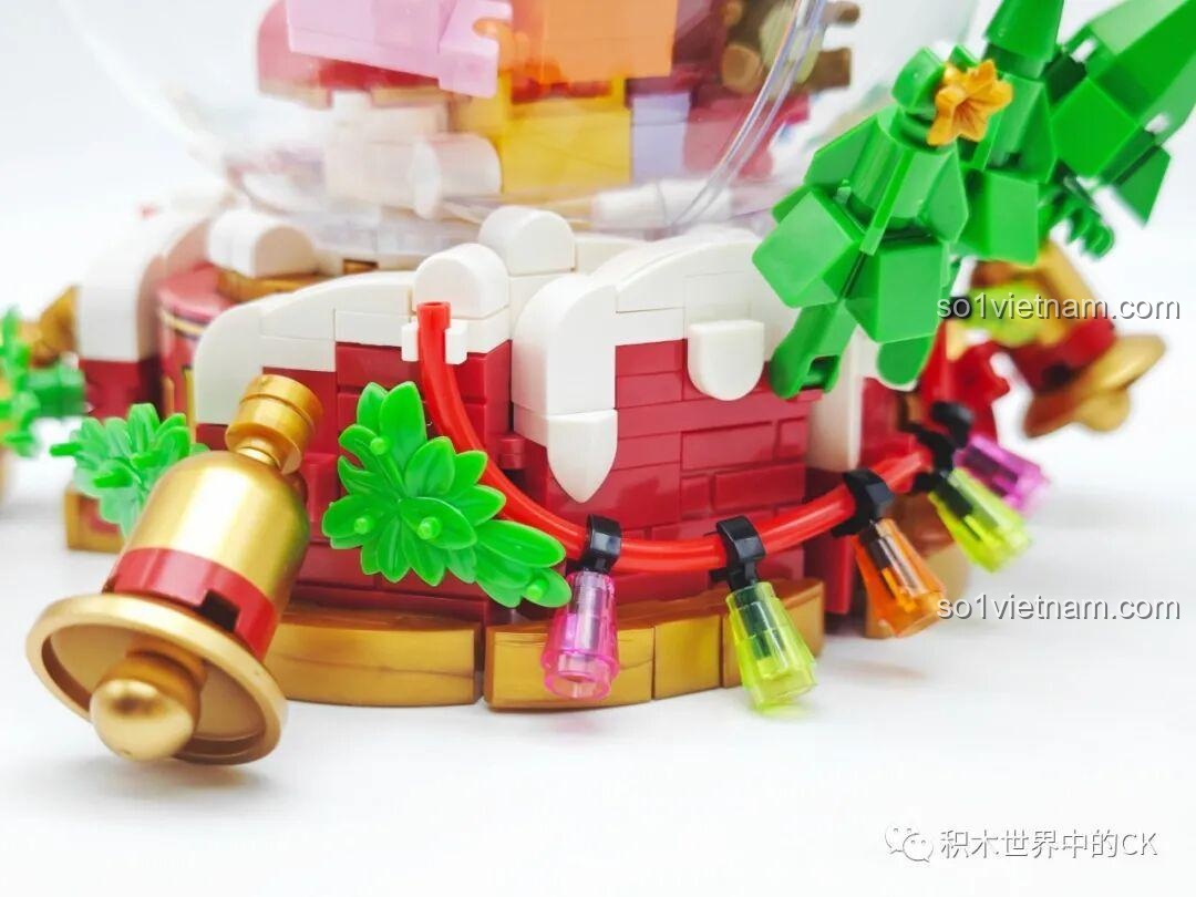 Cận cảnh Thái Văn Cơ trong quả cầu tuyết