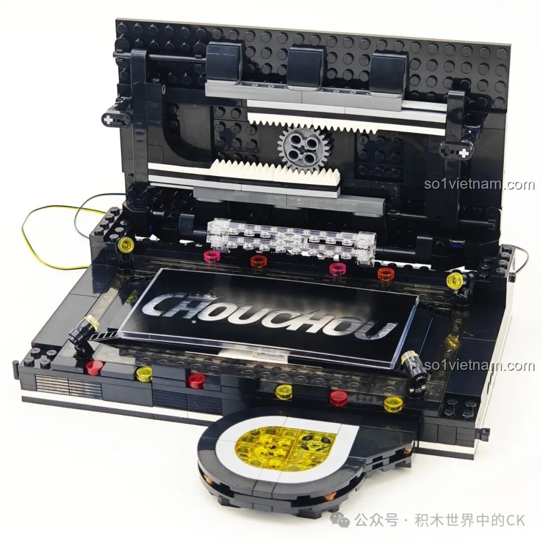 Quá trình lắp ráp phần hậu trường sân khấu của Keeppley K21301 Sân khấu 