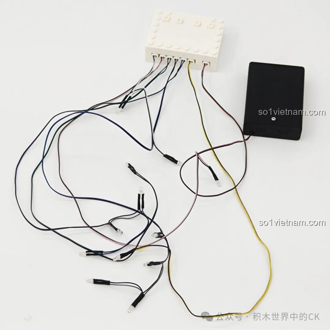 Dây đèn LED và bộ điều khiển của bộ lắp ráp Keeppley K21301 Sân khấu 