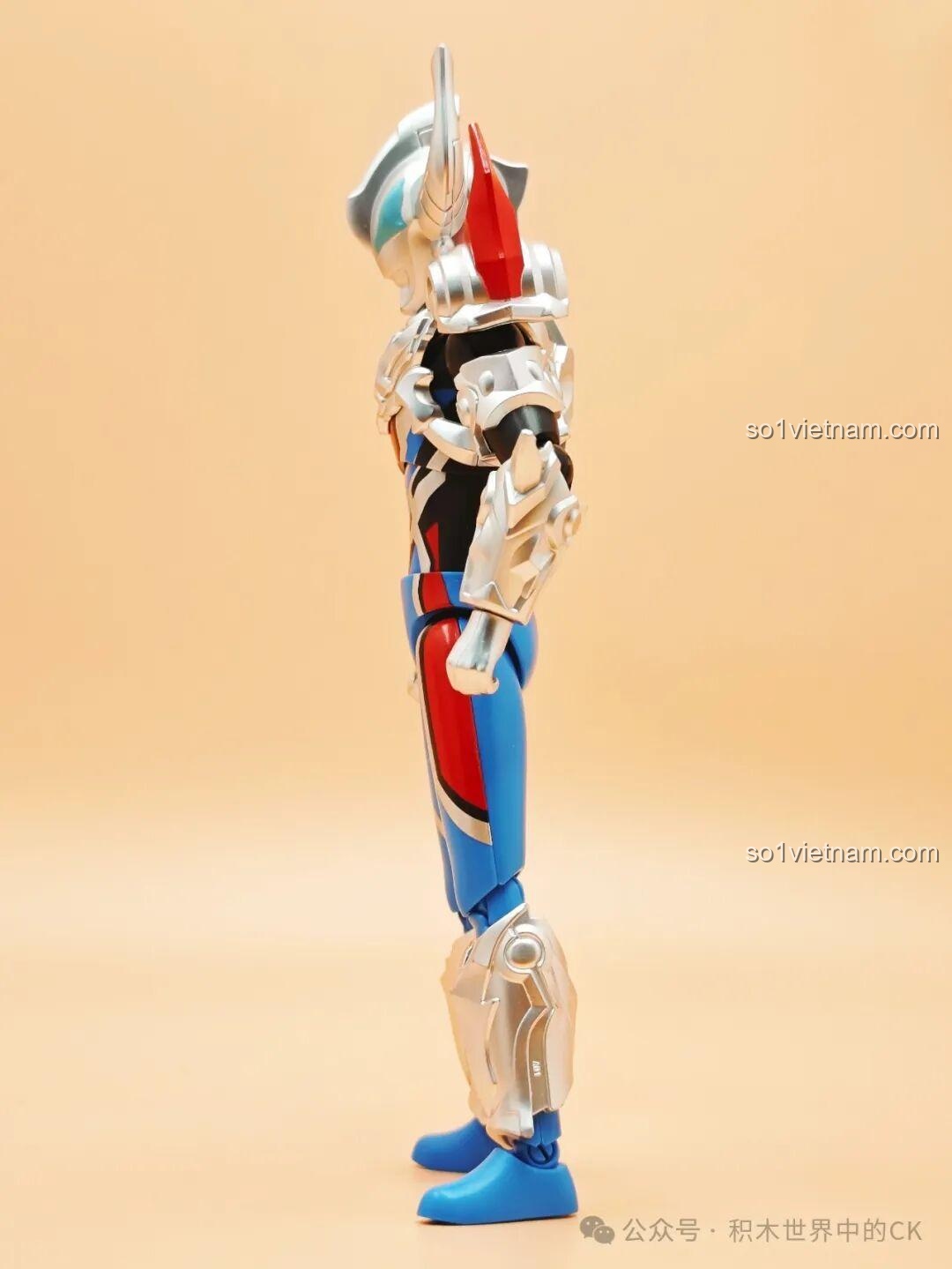 Mô hình Keeppley K75066 Ultraman Decker Mạnh Mẽ