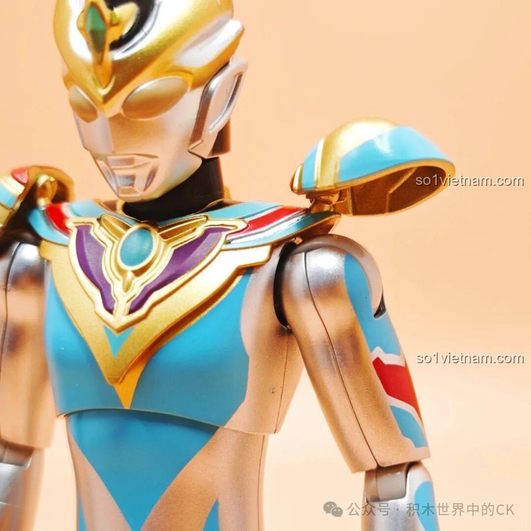 Mô hình Keeppley K75066 Ultraman Decker Mạnh Mẽ tung chiêu