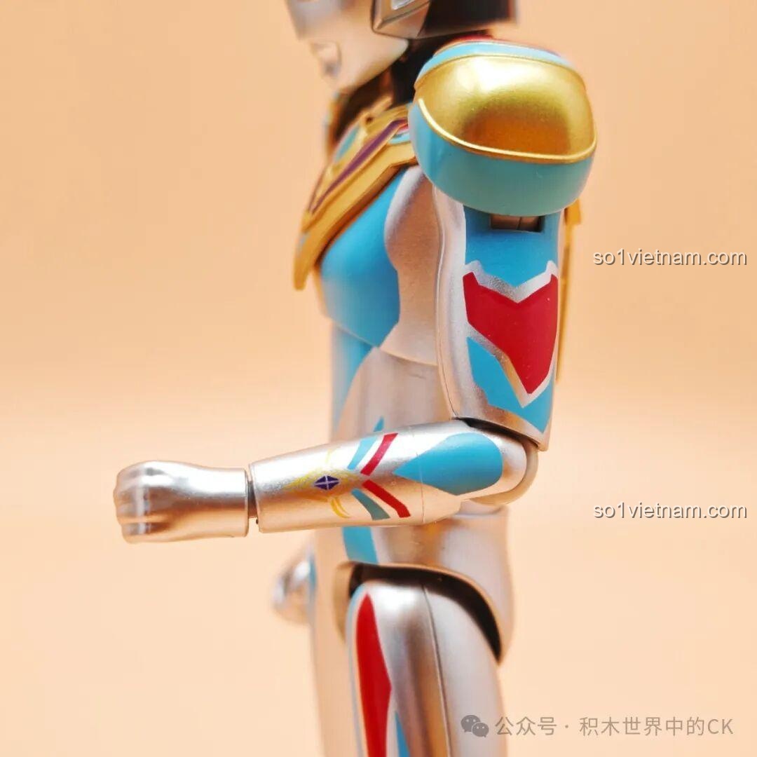 Mô hình Keeppley K75066 Ultraman Decker Mạnh Mẽ