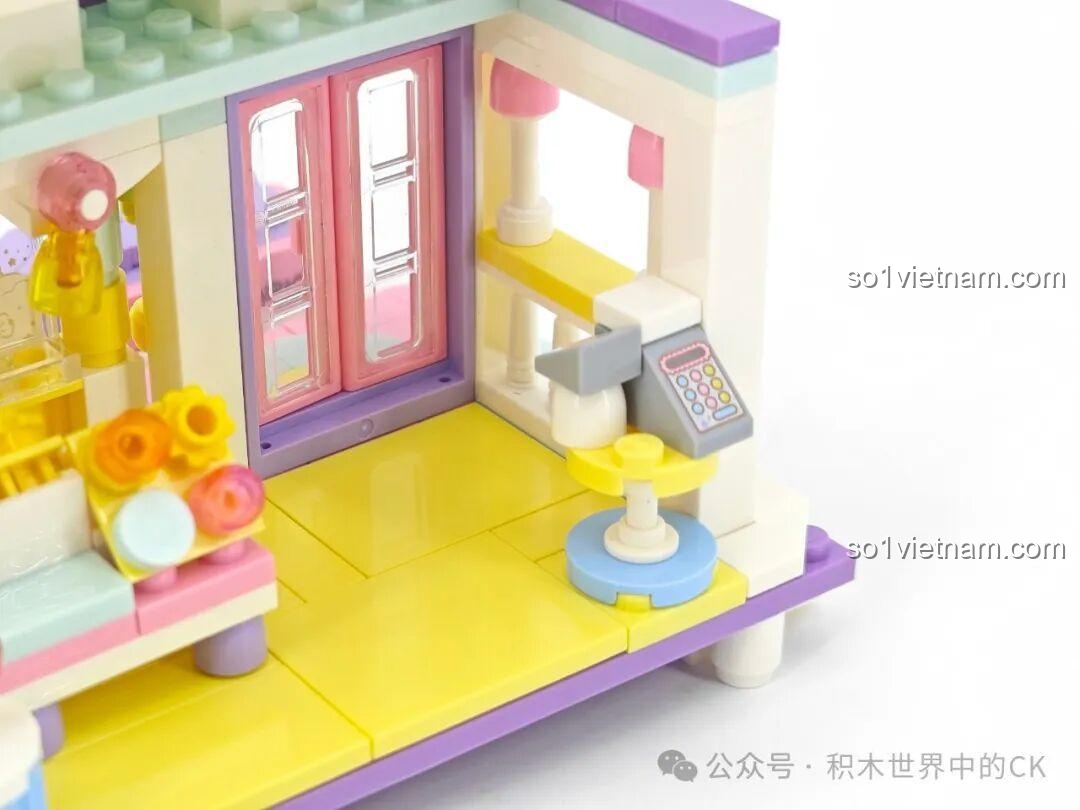 Chi tiết trăng và cầu vồng trên mô hình hoàn thiện Keeppley K20851 Little Twin Stars Ngôi nhà Quà tặng