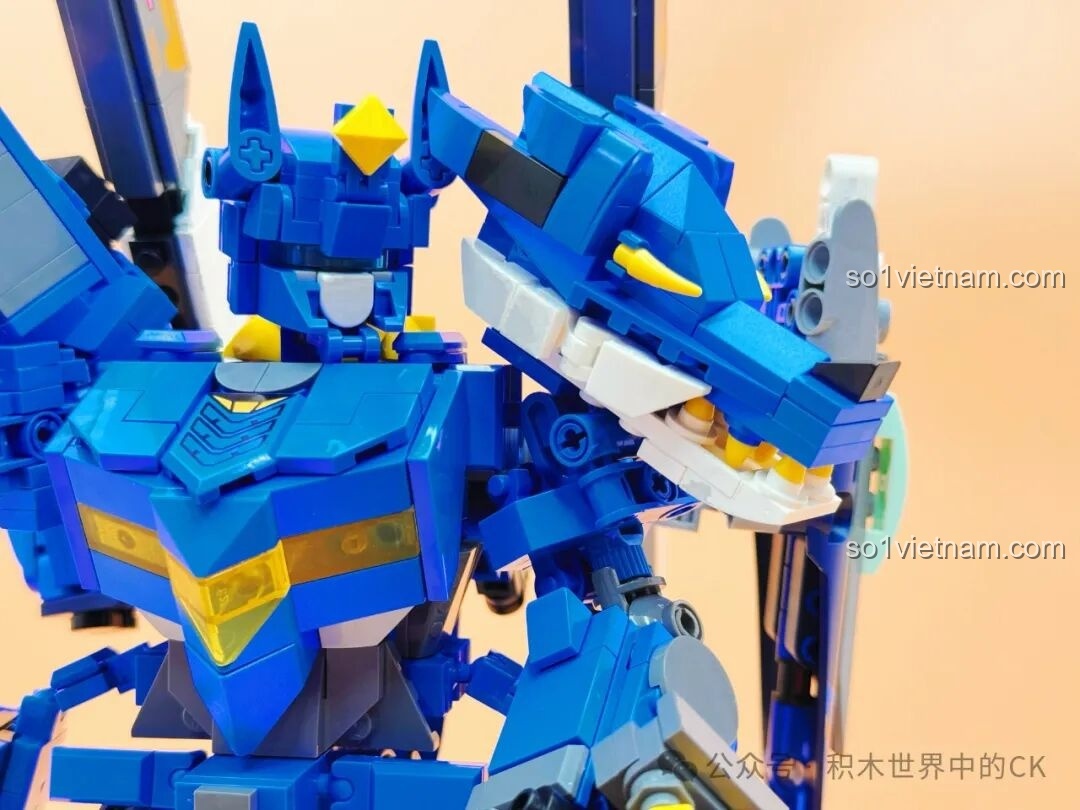 Chi tiết phần đầu của Keeppley Lôi Điểu Cơ Thần