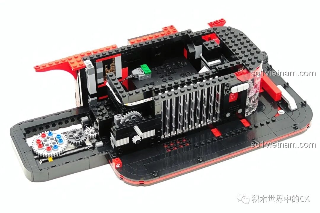 Thành phẩm Máy hát đĩa than Keeppley nhìn từ phía sau, có cổng kết nối.