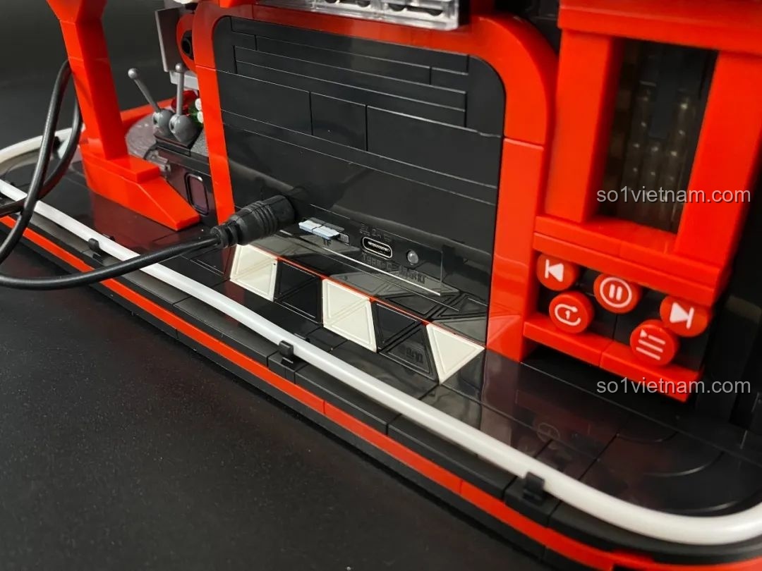 Góc nhìn từ trên xuống tiểu cảnh FIGHT