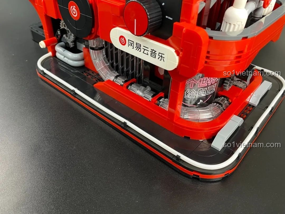 Chi tiết các ống dẫn trong suốt