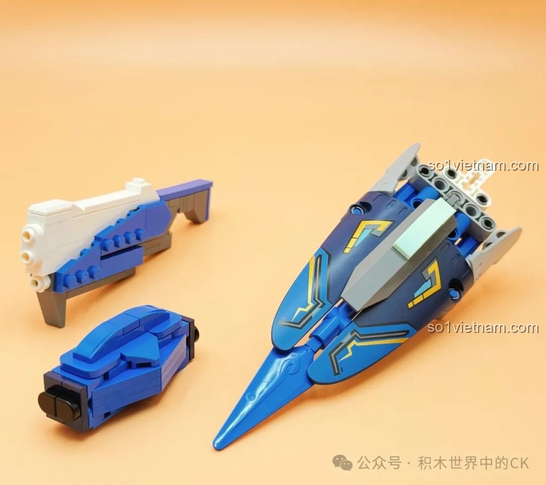 Chi tiết phần đầu của Keeppley Thiên Nhãn Cơ Giáp