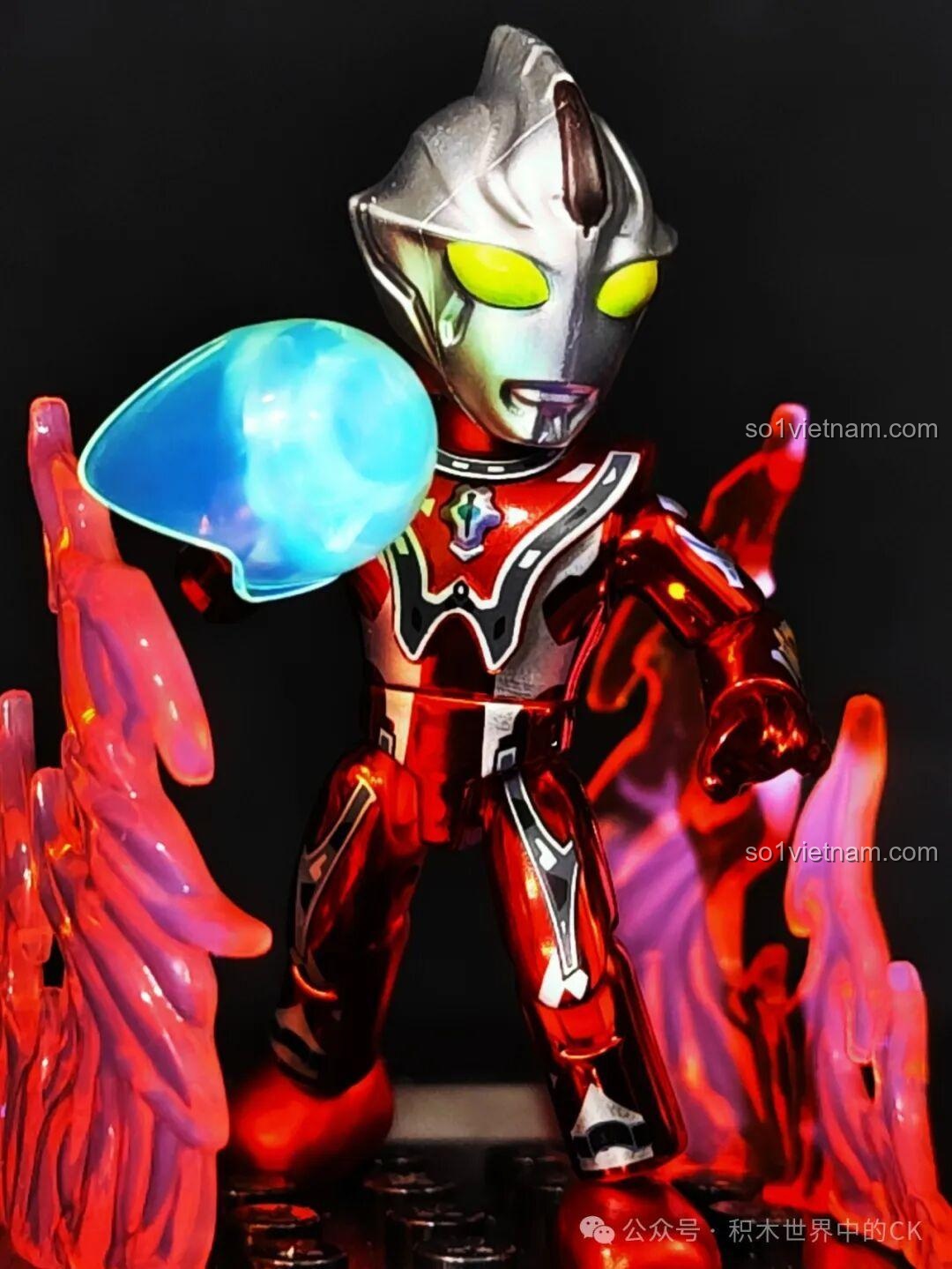 Nhân vật Ultraman với nền đen thứ mười trong bộ Keeppley 75110