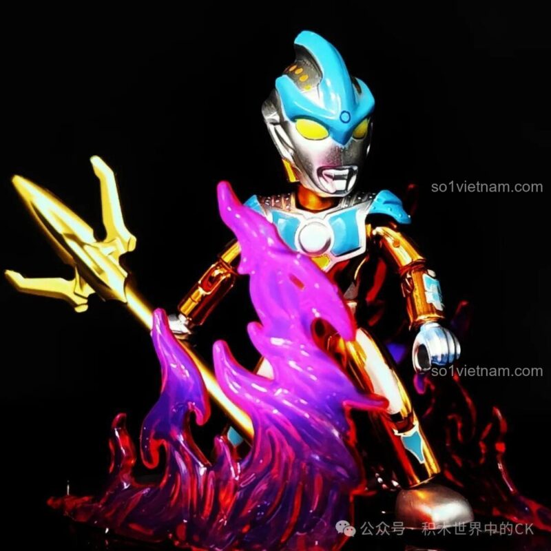 Nhân vật Ultraman với nền vàng thứ hai trong bộ Keeppley 75110