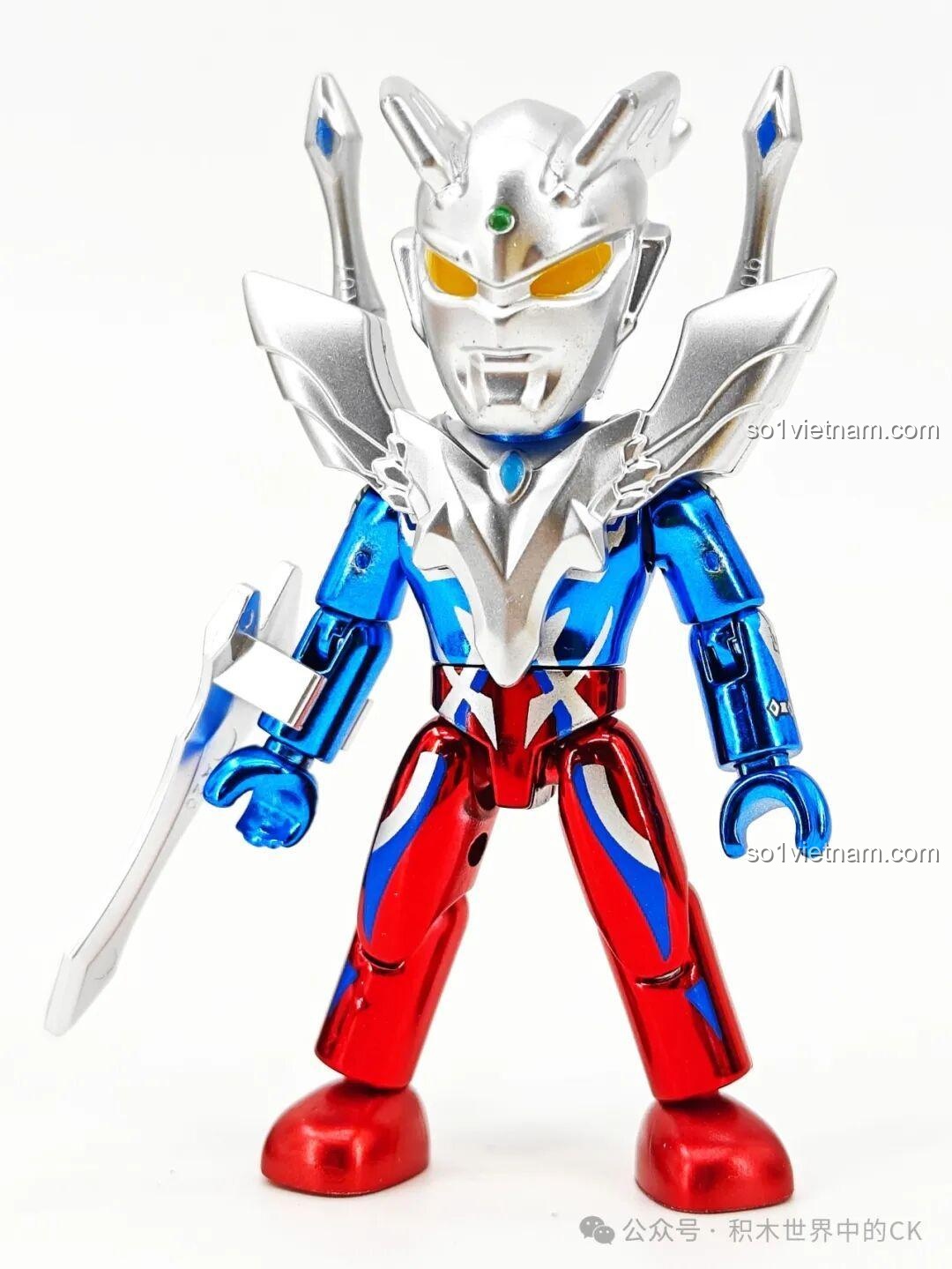 Mô hình Ultraman Cosmos đã lắp ráp từ bộ Keeppley Ultraman 75110