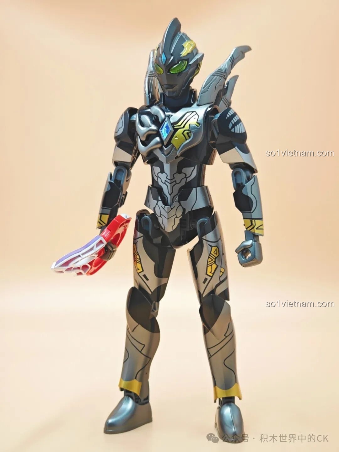 Các túi chứa chi tiết lắp ráp của bộ Ultraman Zero Ultimate Keeppley