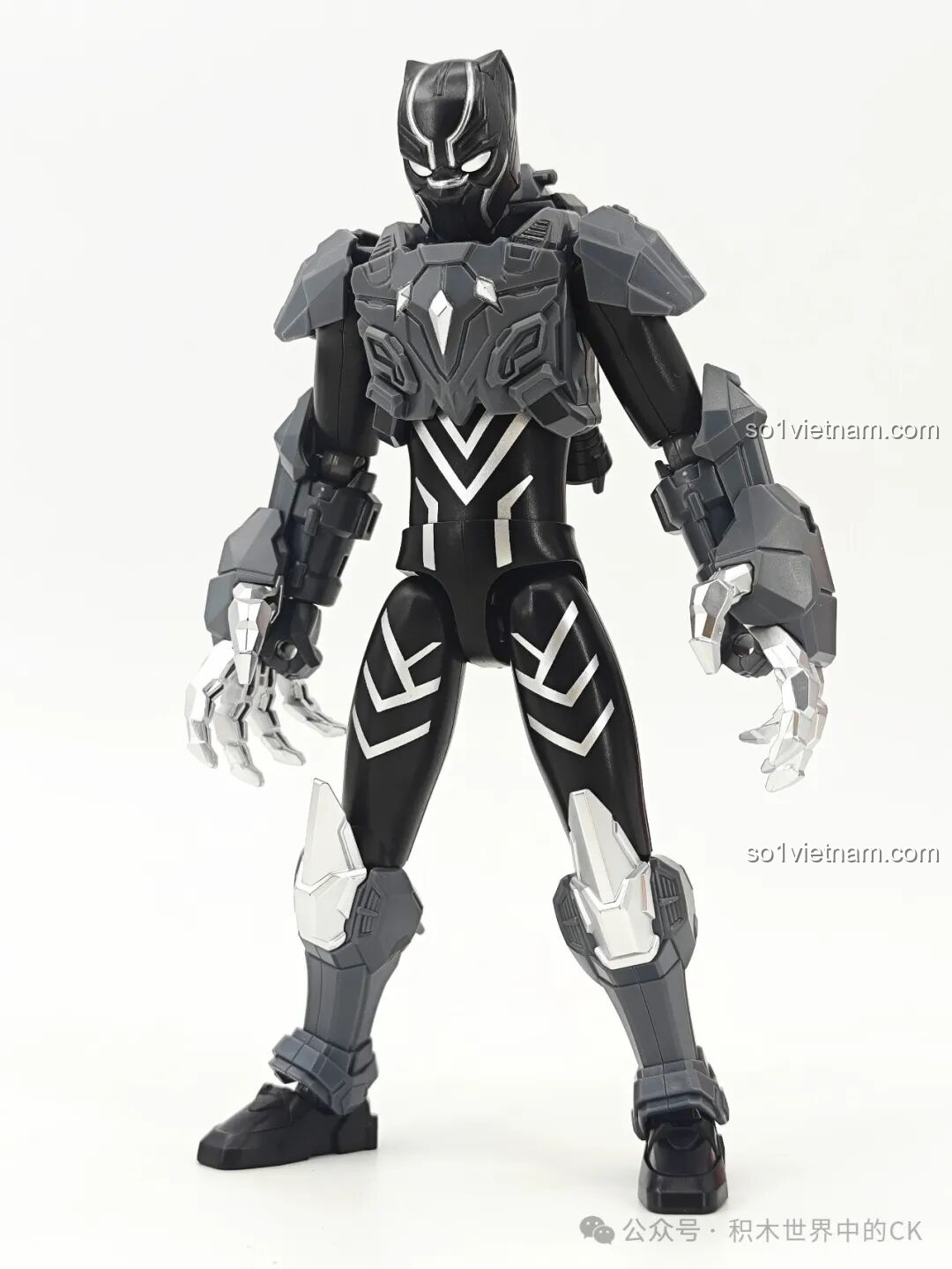 Thẻ bài Ultron của Keeppley