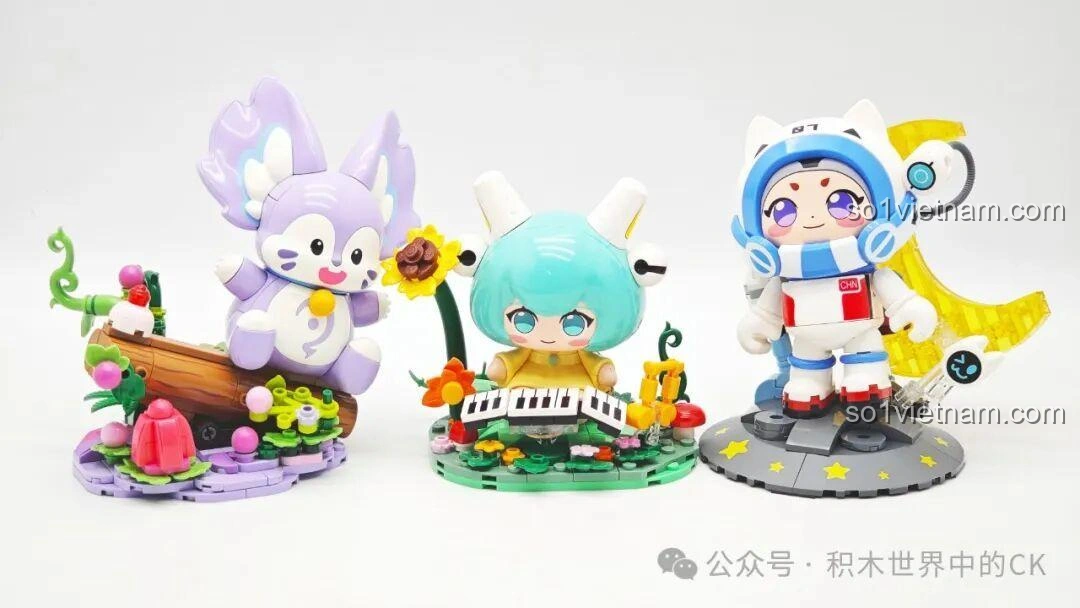 Bộ ba mô hình Keeppley Vương Giả Vinh Diệu từ một góc nhìn thứ ba, làm nổi bật các chi tiết và màu sắc.