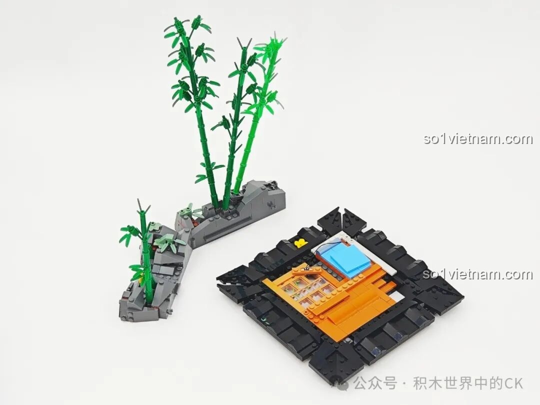 Kết hợp các module tầng, nền đá và cây tre để tạo nên cấu trúc chính của bộ mô hình Lumibricks L9075.