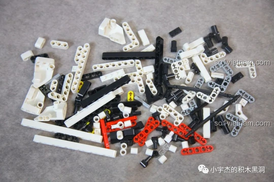 Chi tiết khoang lái của Porsche 963 GULY