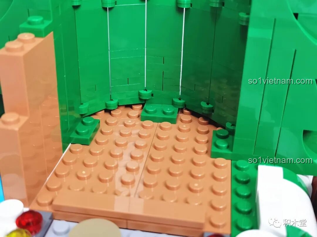 Cận cảnh các điểm khớp nối để gắn thân cây vào đế của bộ JAKI JK5128, đòi hỏi sự khéo léo.