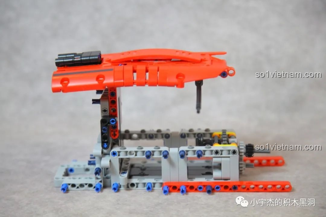 Bộ khuếch tán gió độc đáo của Porsche 963 GULY