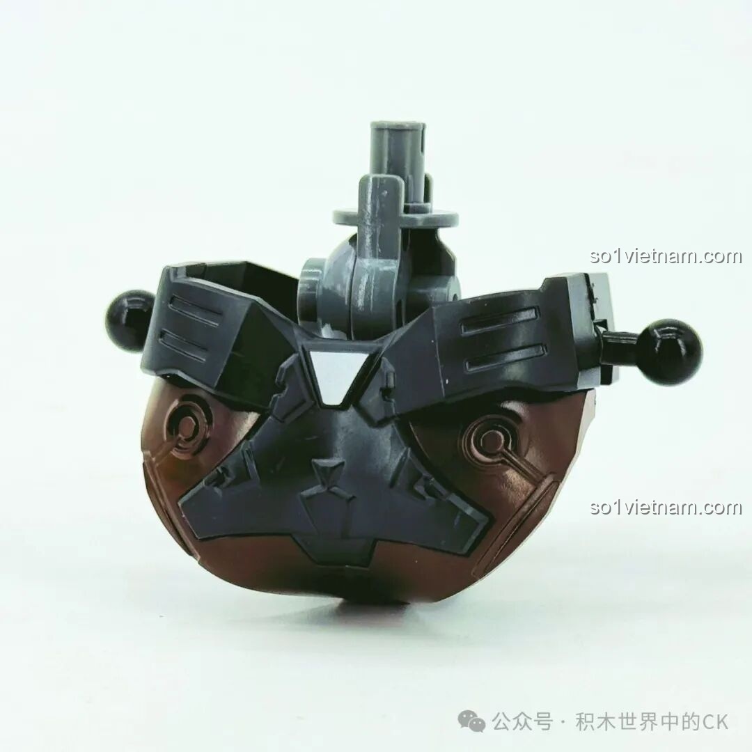 Mặt sau khung xương thân dưới của mô hình Mecha Miyamoto Musashi 78033 Keeppley.