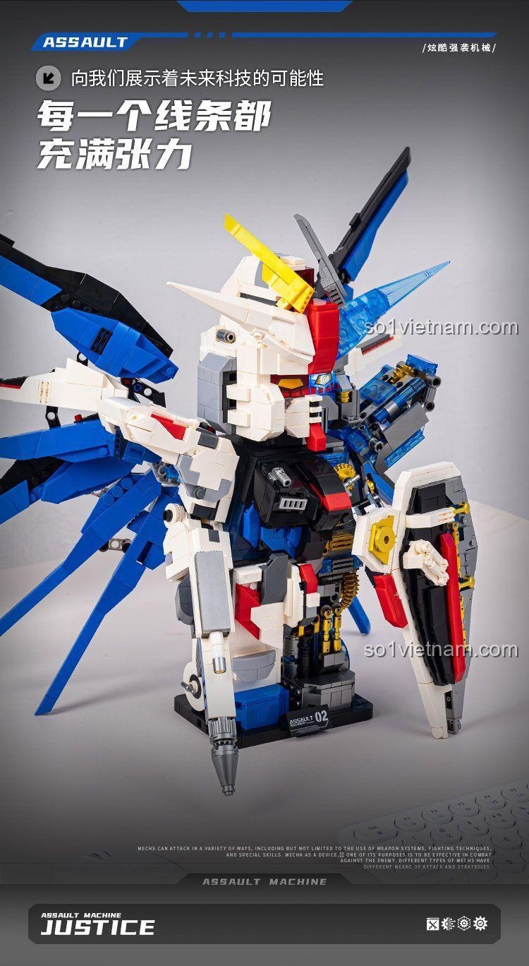 Chi tiết cơ khí lộ ra ngoài của bộ lắp ghép Assault Machine KuMeGao 24011, thể hiện sự phức tạp và tinh xảo