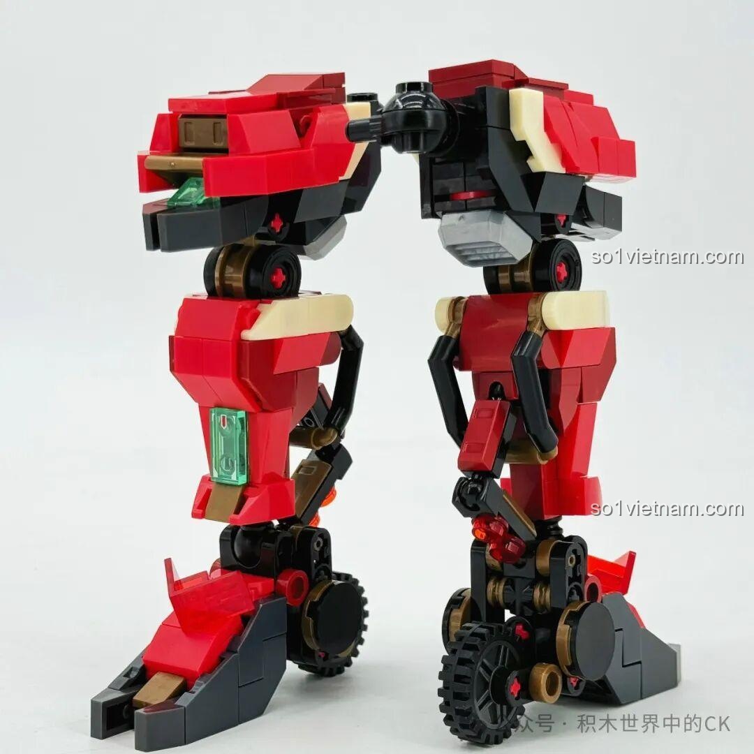 Lắp ráp phần chân của robot Ma Lễ Thọ, với chi tiết bánh xe ở gót chân độc đáo.