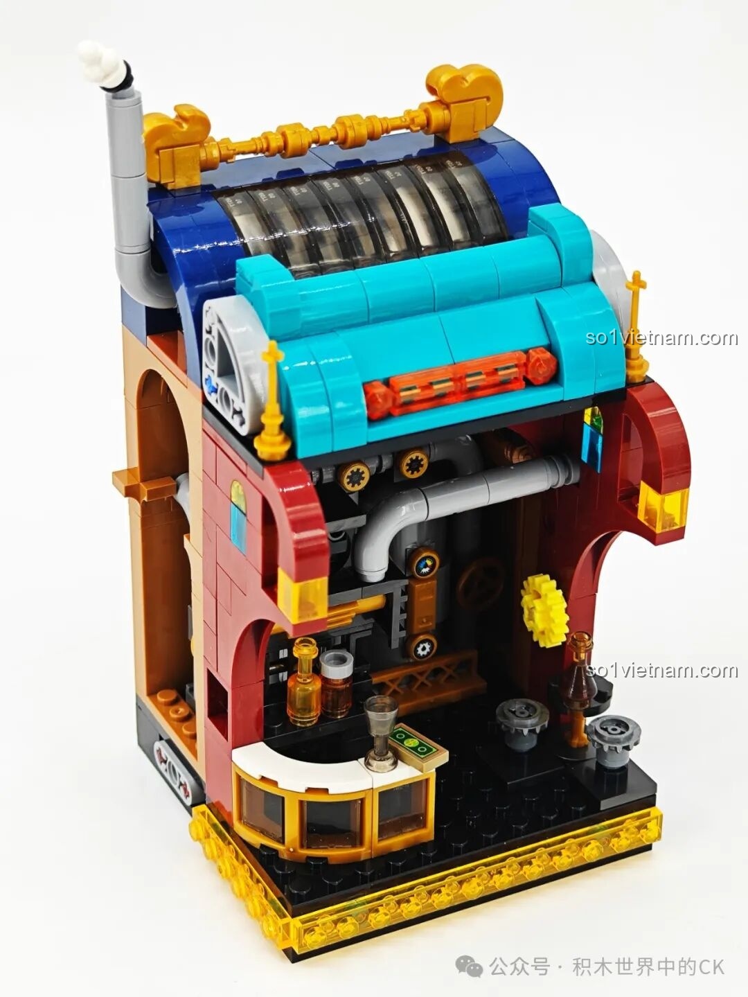 Lắp ráp nội thất chi tiết của cánh trái mô hình ZHEGAO 958013, bao gồm quầy bar và hệ thống đường ống phức tạp.