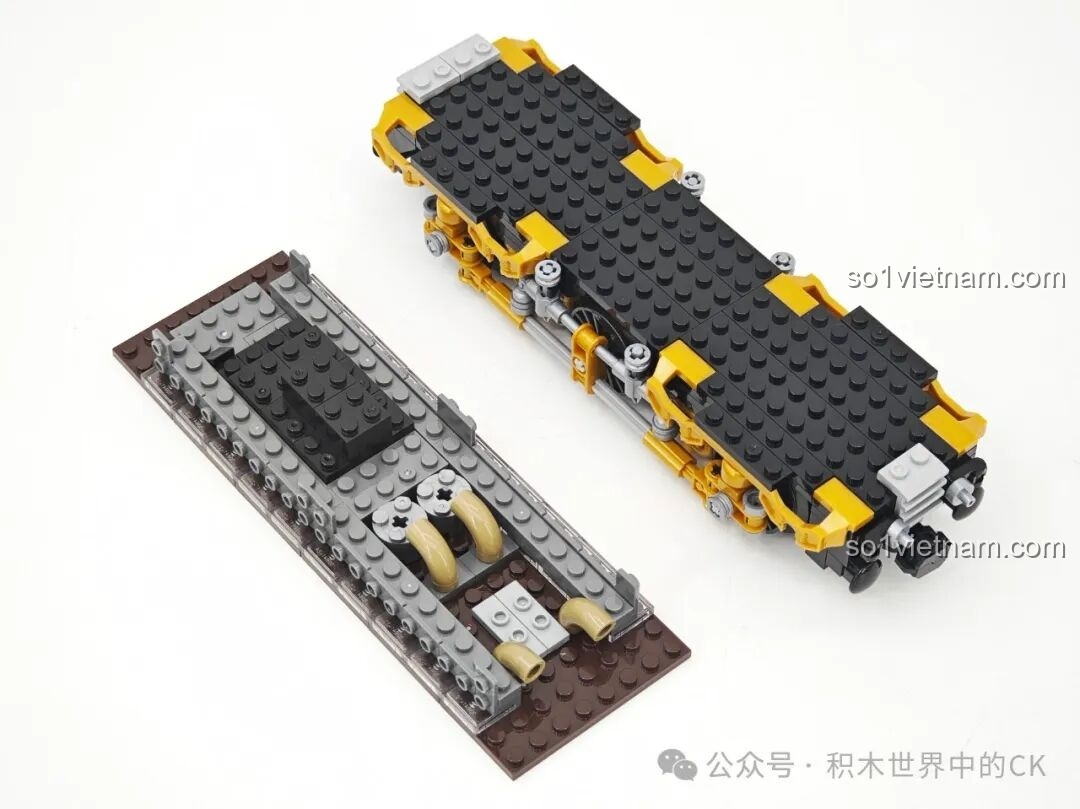 Quá trình lắp ráp toa chở than của bộ mô hình Tàu Hỏa Cơ Khí Steampunk Thành Phố Hơi Nước 958016.