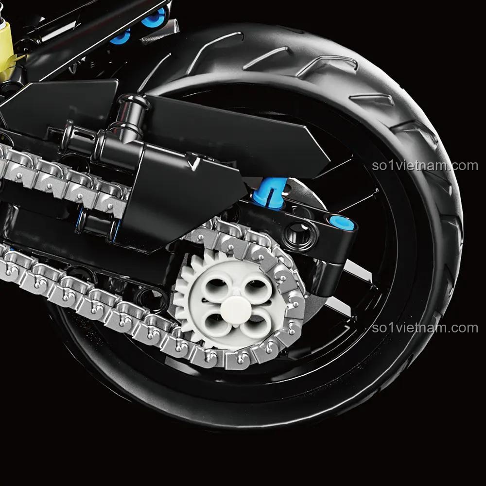 Chi tiết bánh sau và hệ thống truyền động của mô hình xe mô tô Ducati V4S LEIMAO H1128, bộ lắp ráp kỹ thuật, 816 mảnh, cho bé 14 tuổi