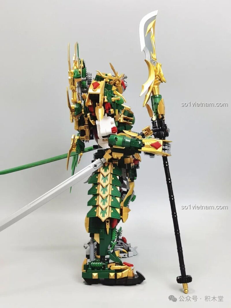 Mô hình Robot Thanh Long Quan Vũ Bán Cơ Khí Giáp 乐毅积木 62036 cầm đại đao