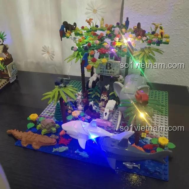 bộ lắp ghép Lianhe Chuangxiang 822, khu rừng nhiệt đới với cá mập và cá sấu, có đèn LED, phù hợp thanh niên 14 tuổi, giá ưu đãi tốt
