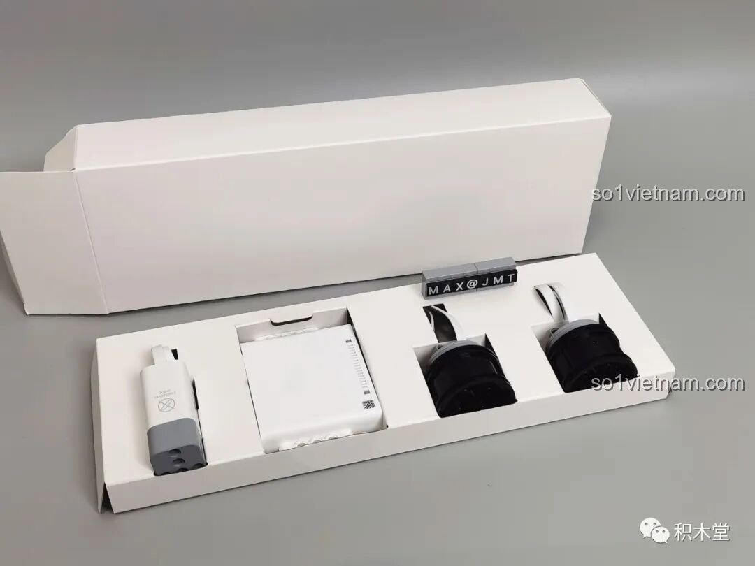 Các linh kiện điện tử chính của ONEBOT OBLGPT09AIQI, bao gồm pin PowerUp, động cơ bánh xe FOC và bộ điều khiển.