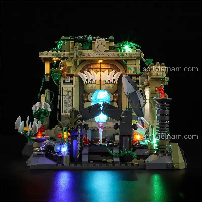 Bộ lắp ghép Di Tích Đền Thờ Rừng Rậm Lumibricks F9010 với đèn LED tổng thể, tạo hiệu ứng ánh sáng đẹp mắt, món quà đáng giá cho bé trai 8 tuổi.