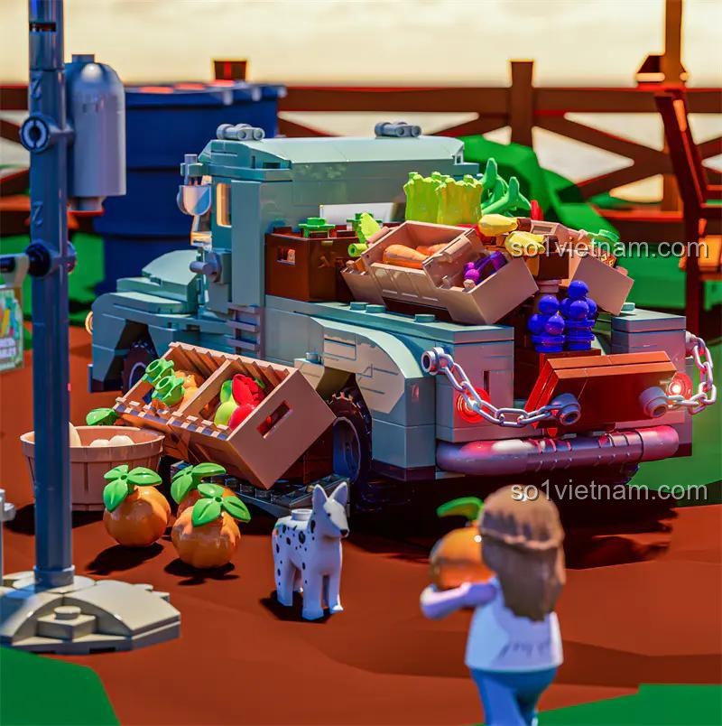 So sánh xe tải nông trại Lumibricks F9016 khi bật và tắt đèn