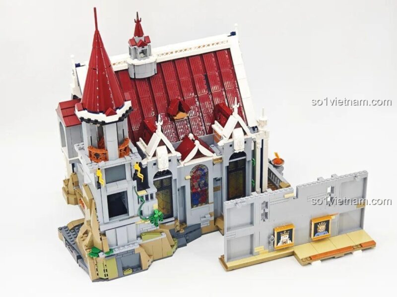 Quá trình lắp ráp phần đế bộ xếp hình Lumibricks L9071 Sảnh Tiệc Hoàng Gia, hiển thị cấu trúc không đối xứng và các điểm kết nối đèn, phù hợp thanh niên 16 tuổi, giá tốt.