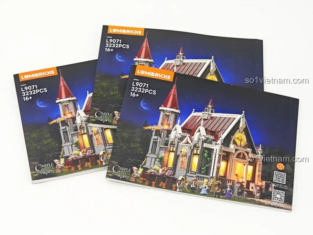 Ba cuốn sách hướng dẫn lắp ráp bộ lắp ghép Lumibricks L9071 Sảnh Tiệc Hoàng Gia, chi tiết rõ ràng, phù hợp thanh niên 16 tuổi, chất lượng cao.