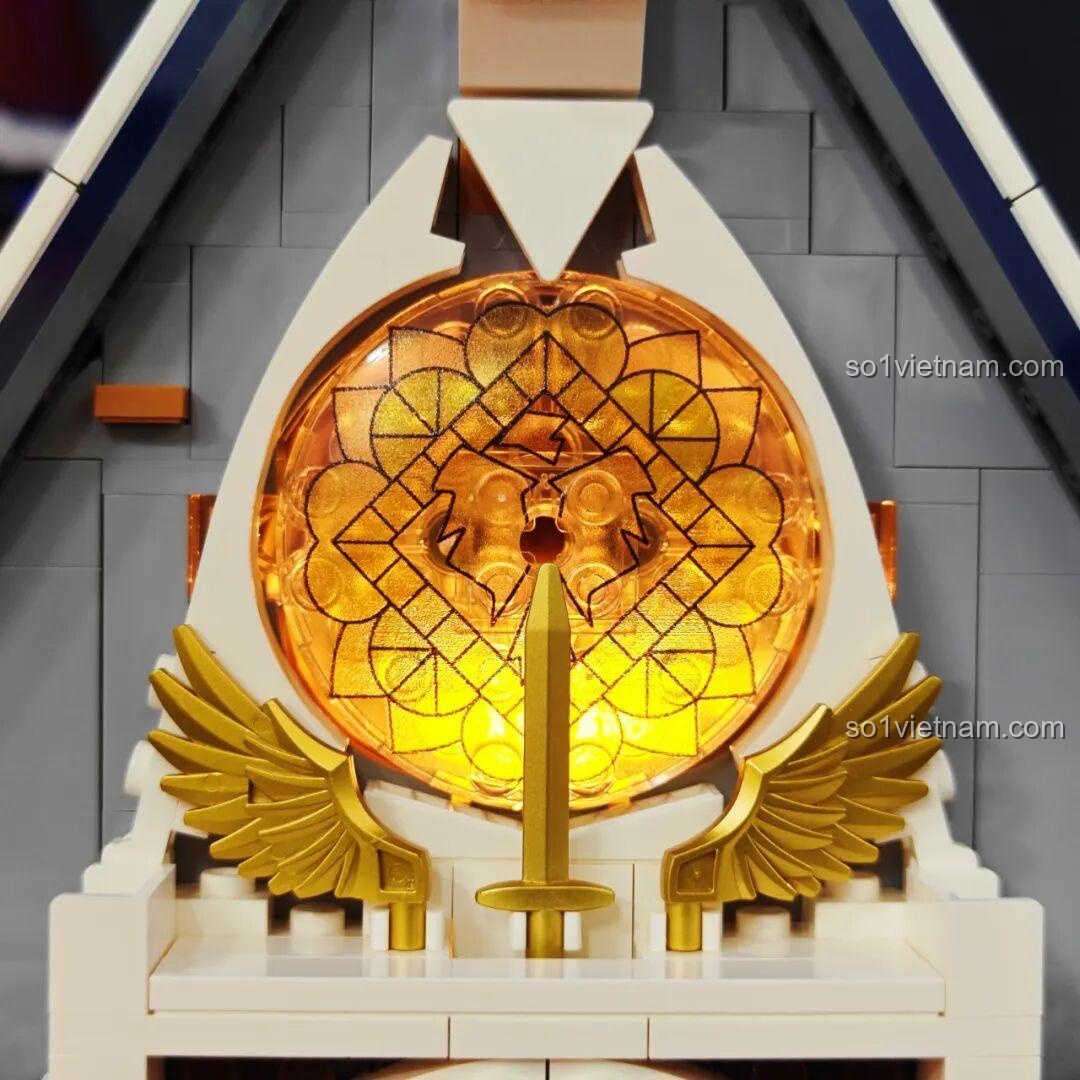 Mô hình Lumibricks L9071 Sảnh Tiệc Hoàng Gia với kích thước lớn, thiết kế trung cổ ấn tượng, có đèn LED, phù hợp thanh niên 16 tuổi, giá tiết kiệm.