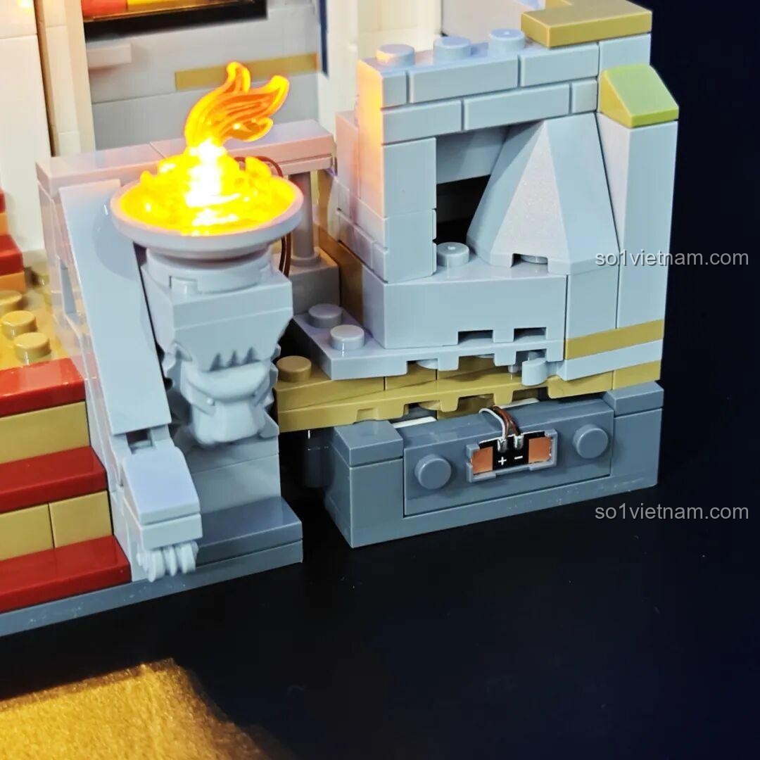 Mô hình Lumibricks L9071 Sảnh Tiệc Hoàng Gia với kích thước lớn, thiết kế trung cổ ấn tượng, có đèn LED, phù hợp thanh niên 16 tuổi, chất lượng đảm bảo.