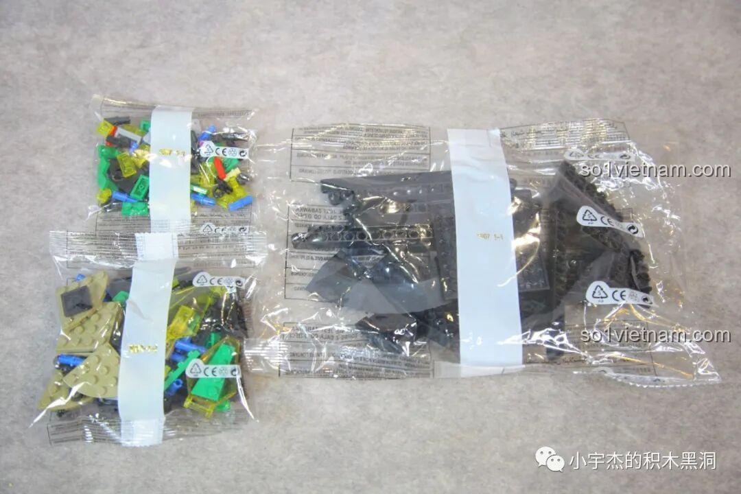 Các túi mảnh ghép cho bước đầu tiên của quá trình trải nghiệm DK 5007 Rồng Thần trong Bảy Viên Ngọc.