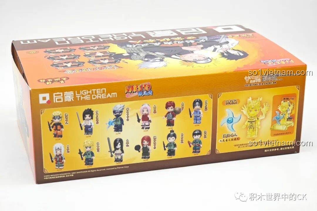 Mặt sau hộp đồ chơi Qman 79001 hiển thị đầy đủ 12 nhân vật minifigure Naruto có trong bộ sưu tập, giúp người mua dễ hình dung.