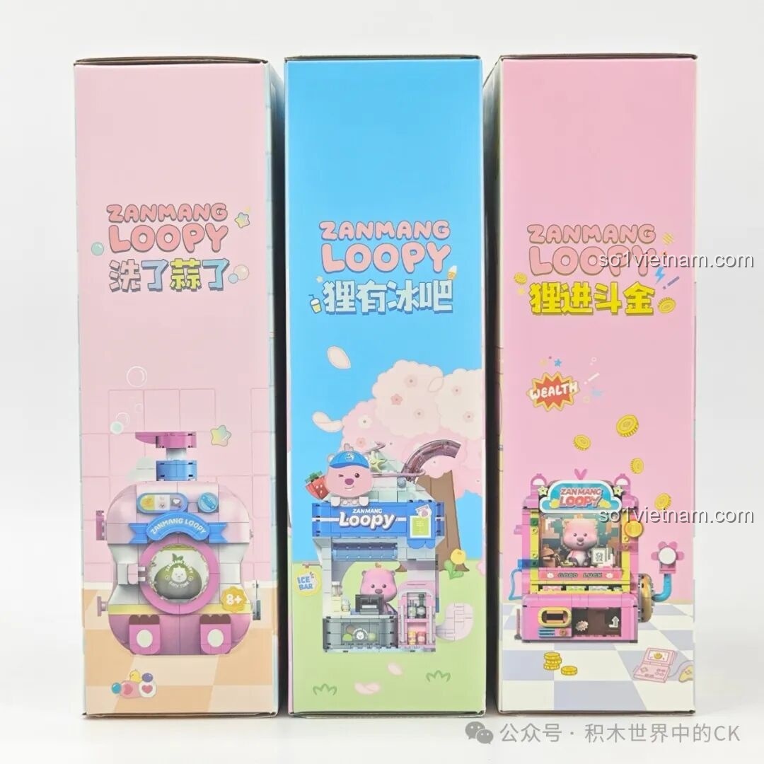 Mặt sau của 3 hộp bộ xếp hình Cửa hàng đồ uống Zanmang Loopy và các mẫu khác, mô tả các tính năng và góc nhìn của mô hình.