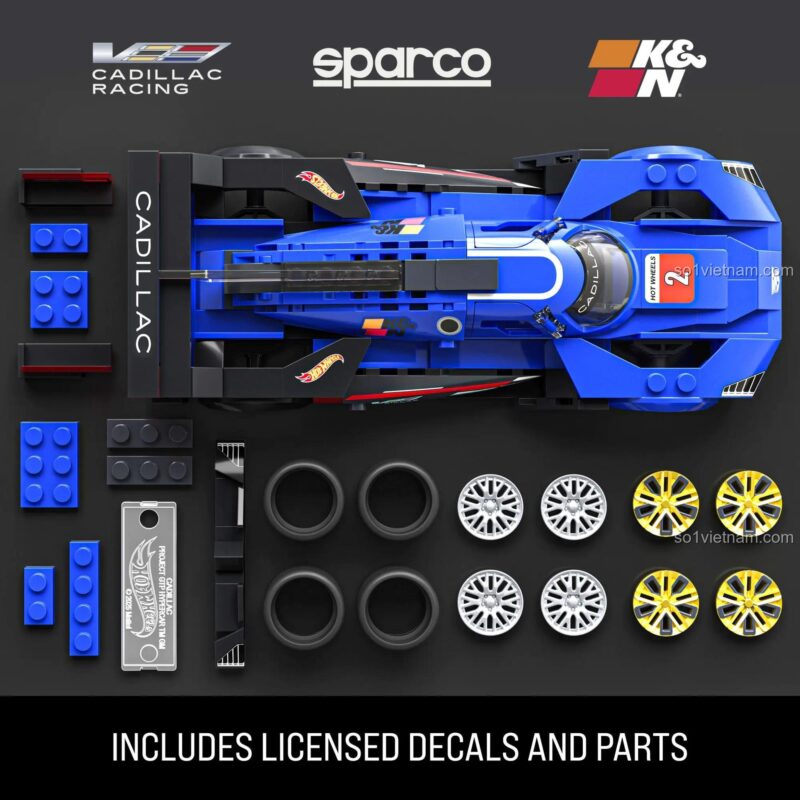 Cận cảnh xe kim loại tỉ lệ 1:64 và biển tên độc quyền đi kèm bộ lắp ghép Siêu xe Cadillac Project GTP Hypercar Mattel.